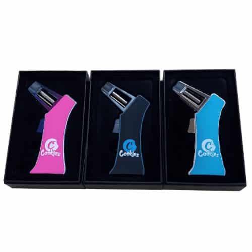 510 BOX MOD ‘ADJUSTABLE VOLTAGE’ BATTERY w/MAG highlights durability and smooth delivery from 510.