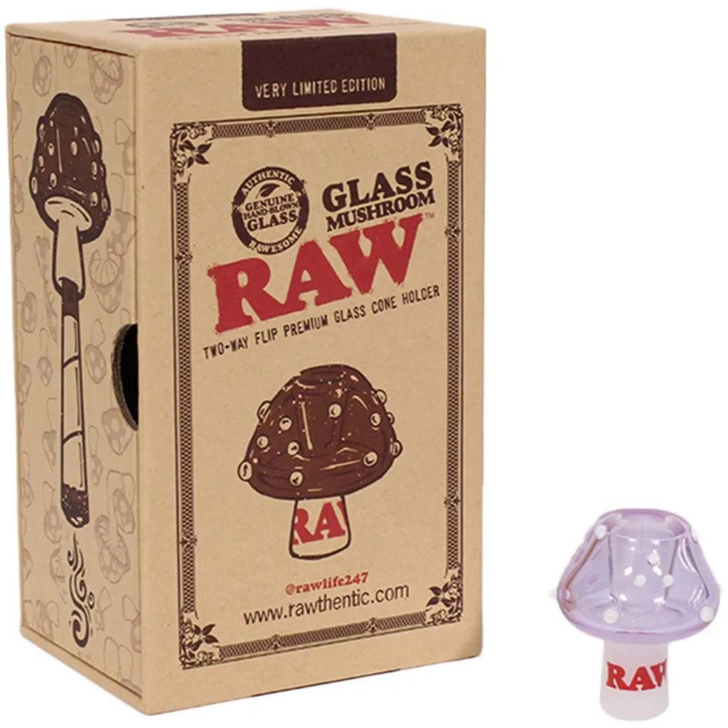 BABY YODA SILICONE BUBBLER PIPE highlighted in visuals to emphasize usability and artistry