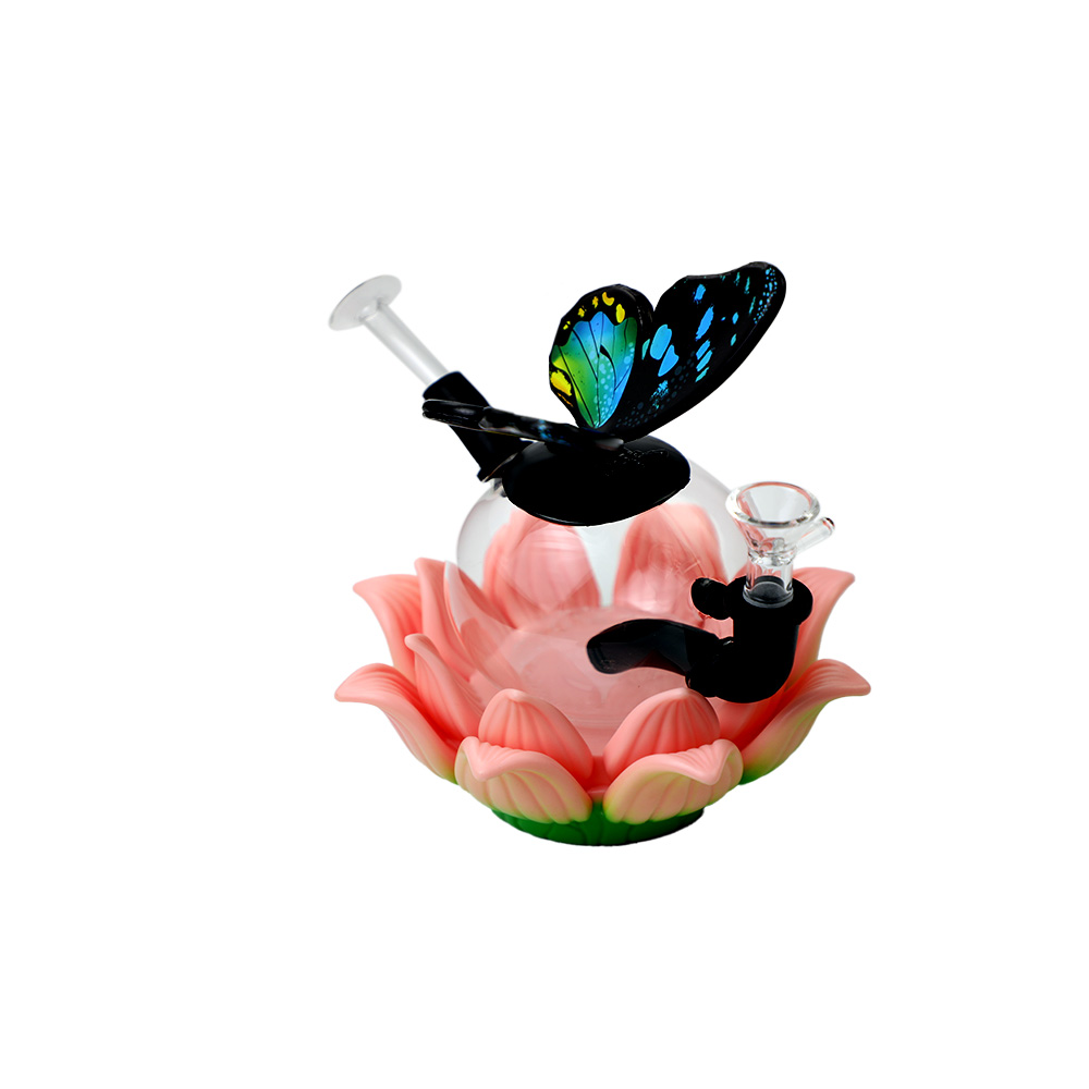 BEAKER 3D ‘FLORAL EYES’ highlights craftsmanship and usability in every shot.
