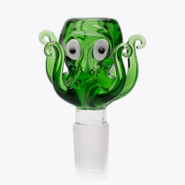 CLOVER RIFLE WATER PIPE from CLOVER GLASS is carefully built for smooth performance and lasting use.