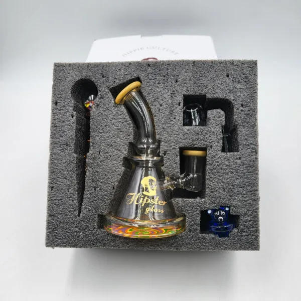 DREAM HOOKAH FOIL ROLL highlighted in imagery to emphasize craftsmanship and usability