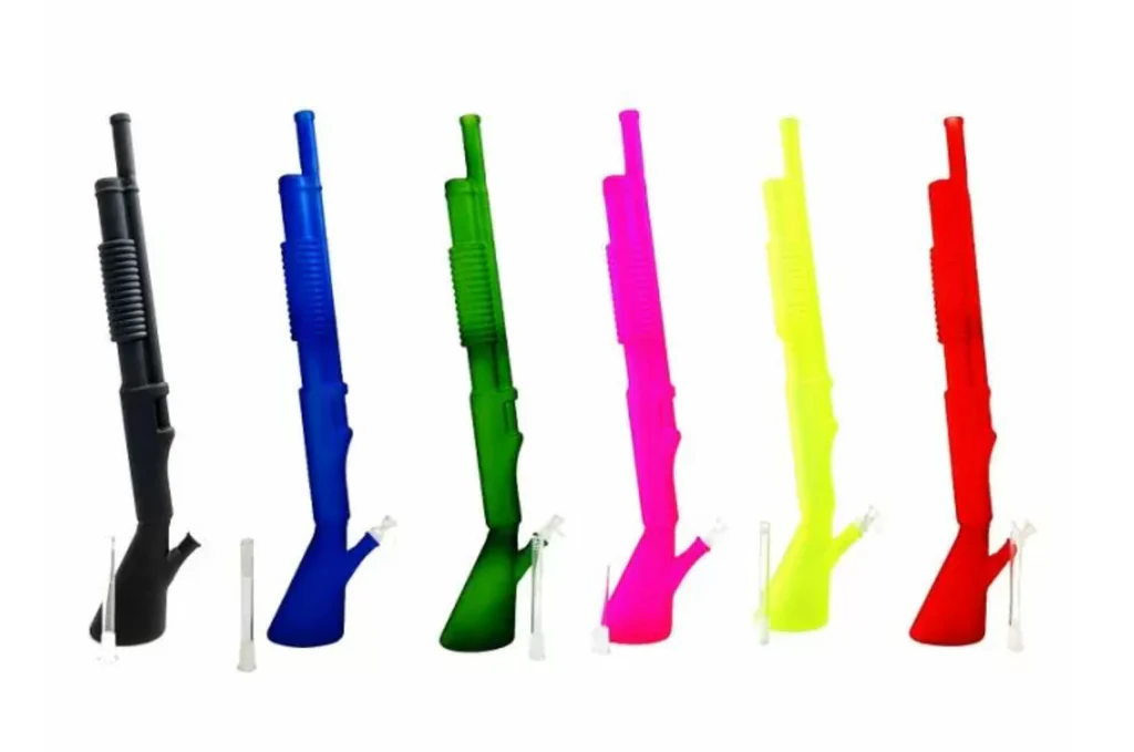 HIPSTER ALUMINUM & GLASS HAND PIPE is a standout creation by HIPSTER GLASS