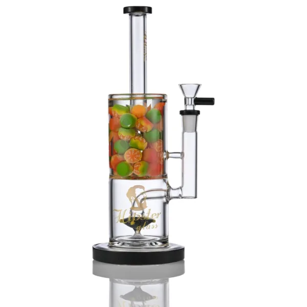 PEAR HOOKAH highlighted in visuals to emphasize usability and artistry
