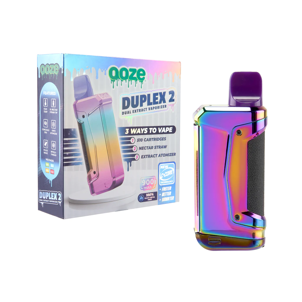 Explore the compact PUFFCO Pivot Vaporizer.