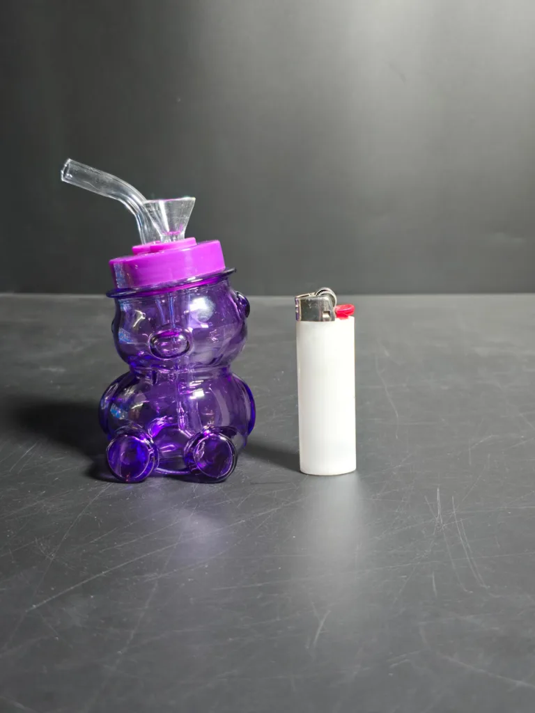 QUARTZ BANGER from GENERIC GLASS delivers both quality and elegant appeal.