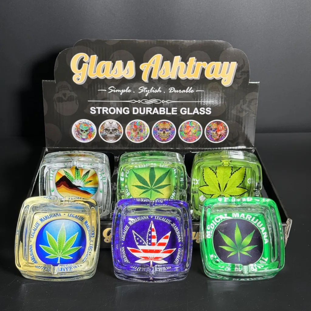 RAW CLASSIC 1 1/4 CONE TIN BOX highlighted in detail