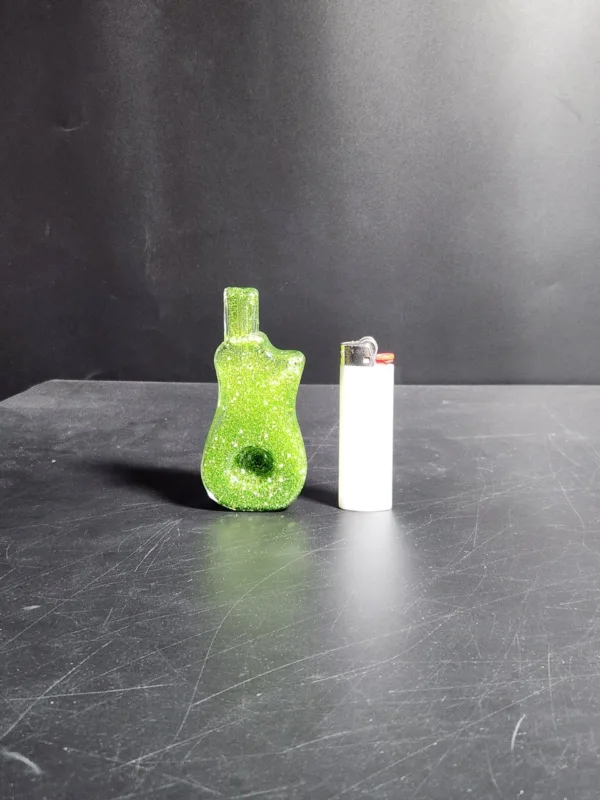 ROCKET SHIP GLASS HAND PIPE from CLOVER GLASS is carefully built for smooth performance and lasting use.