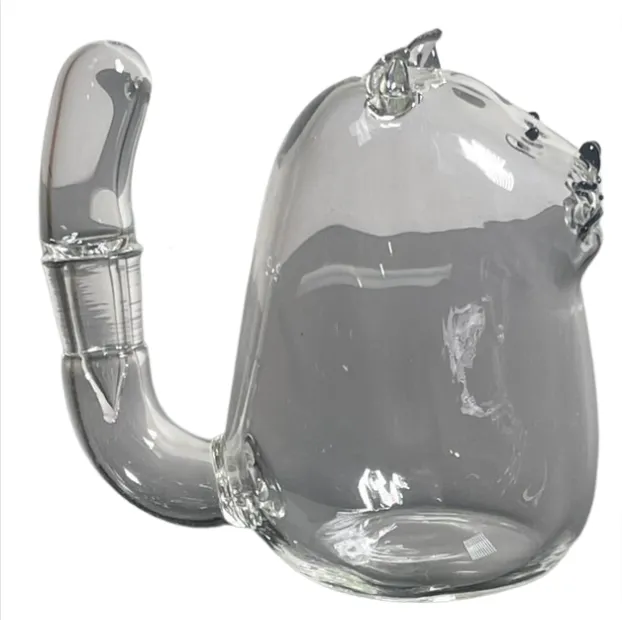 SHADOW GLASS SEAHORSE WATER PIPE from SHADOW GLASS stands out with premium materials and thoughtful design.