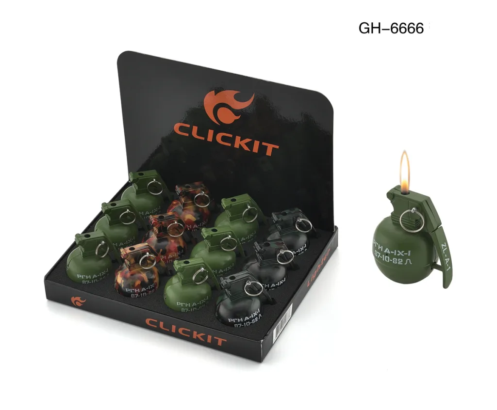 SILICONE CHRISTMAS SNOWMAN WATER PIPE is displayed highlighting its unique look and sturdy build.