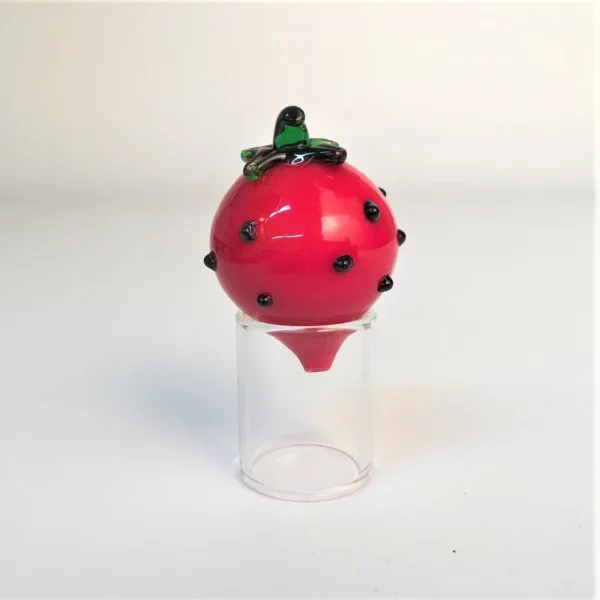 WHALE GLASS HAND PIPE from CLOVER GLASS is carefully built for smooth performance and lasting use.